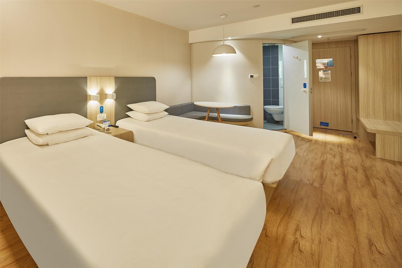 Hanting Hotel Shanghai Hongqiao National Exhibition Center Jidi Road Exterior photo