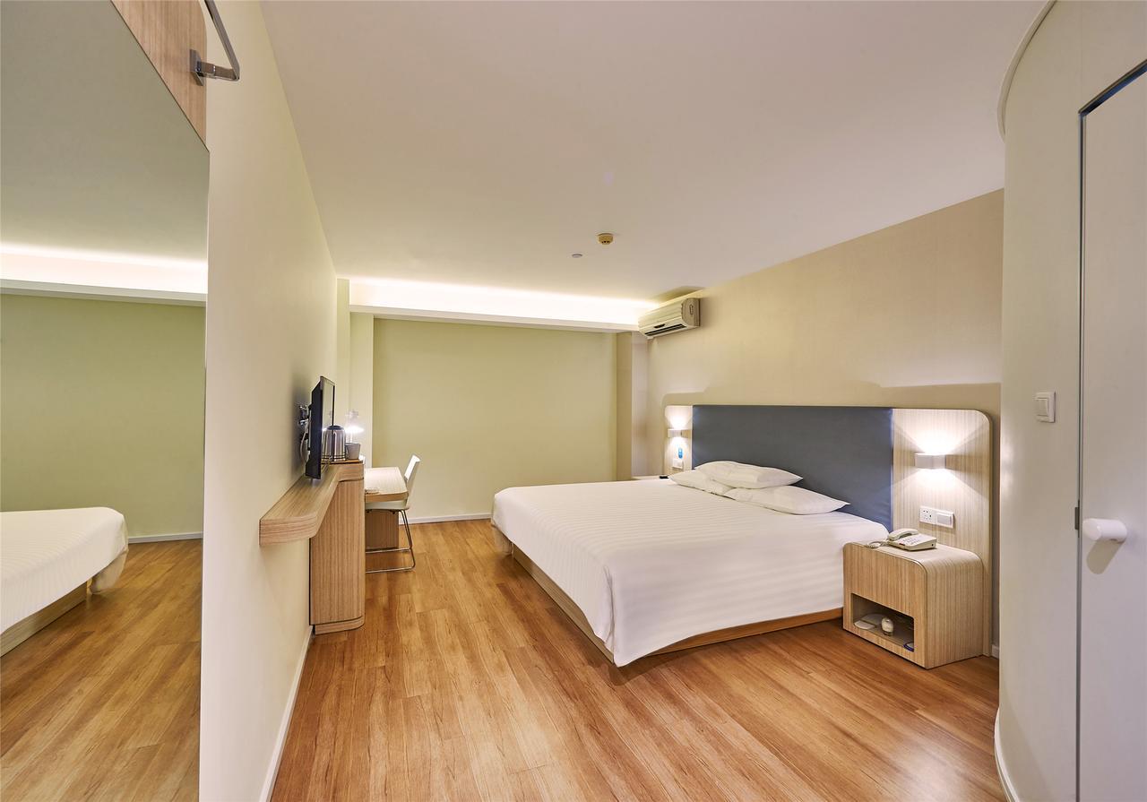 Hanting Hotel Shanghai Hongqiao National Exhibition Center Jidi Road Exterior photo